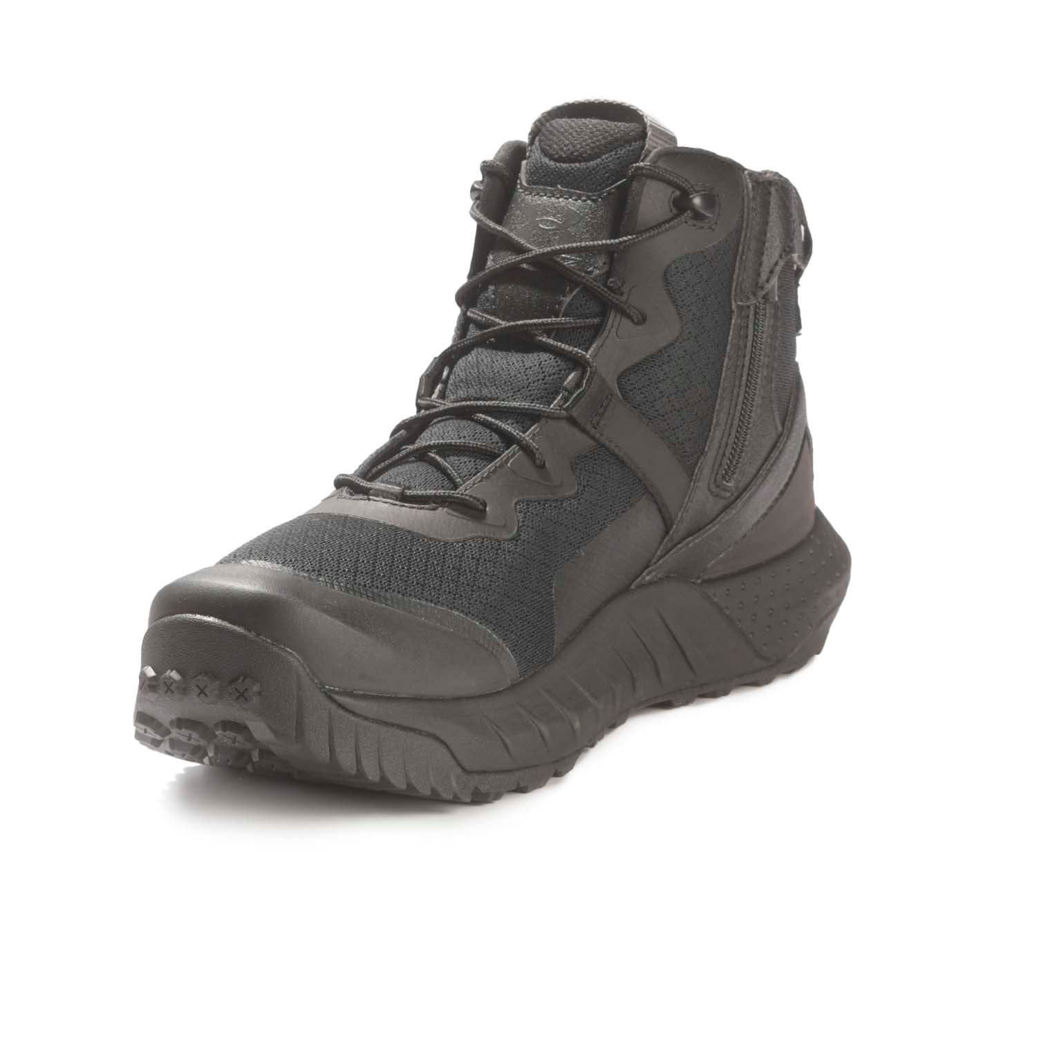 Under Armour Mens Boots in Mens Boots 